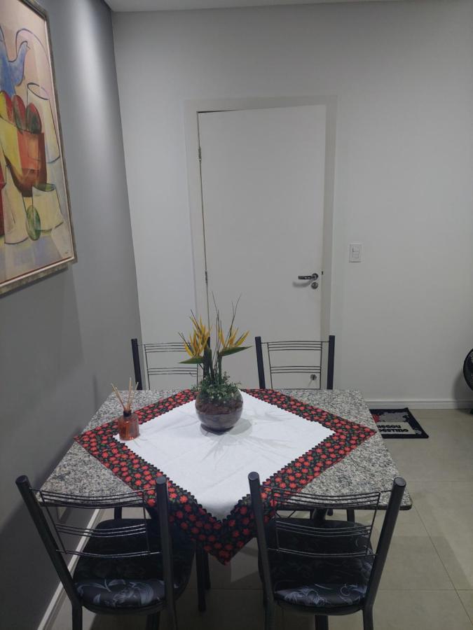 Otimo Apartamento Sobreloja Com Wifi E Estacionamento Incluso มารินกา ภายนอก รูปภาพ